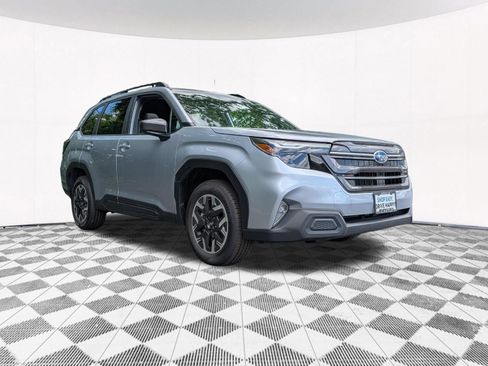 Used 2026 Subaru Forester Premium AWD/4WD image 13