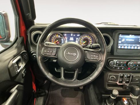 Used 2019 Jeep Wrangler Unlimited Sport S image 12