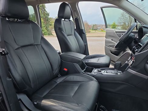 Used 2019 Subaru Forester Premium AWD/4WD image 10