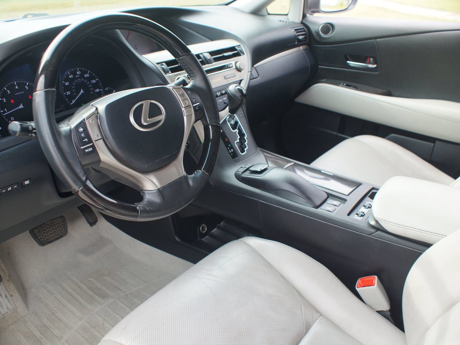 Used 2014 Lexus RX 350 AWD w/ Navigation Package image 11