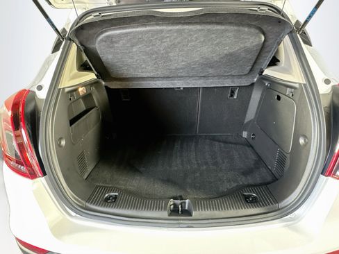 Used 2022 Buick Encore Preferred w/ Safety Package II AWD/4WD image 27