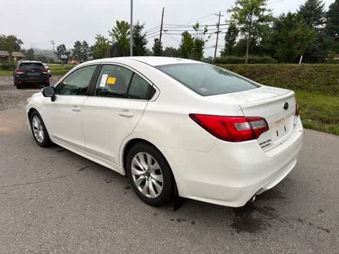 Used 2015 Subaru Legacy 2.5i Premium AWD/4WD image 13