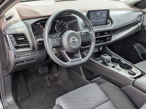 Certified 2023 Nissan Rogue SV image 14