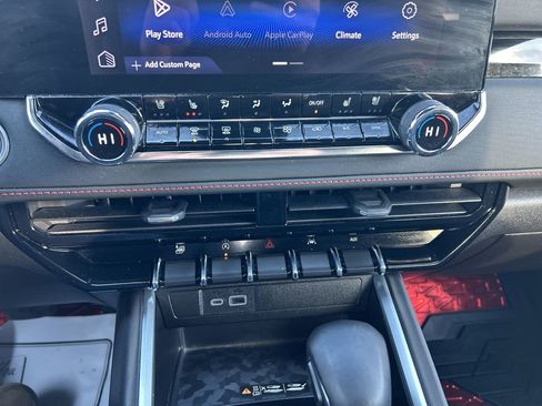 Used 2023 Chevrolet Colorado Z71 w/ Z71 Convenience Package 2 image 29