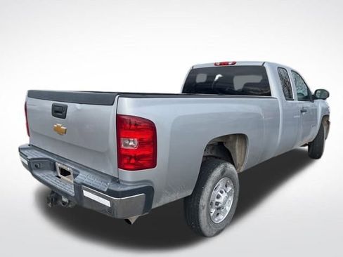 Used 2013 Chevrolet Silverado 2500 LT w/ Interior Plus Package image 9
