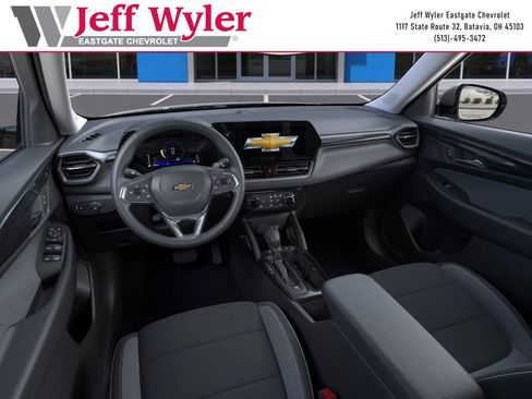 New 2026 Chevrolet TrailBlazer LT FWD image 16