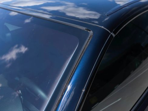 Used 2010 BMW M3 Convertible RWD image 39