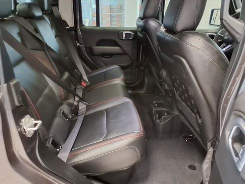 Used 2023 Jeep Gladiator Rubicon w/ Trailer Tow Package image 13