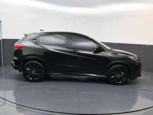 Used 2021 Honda HR-V Sport image 2