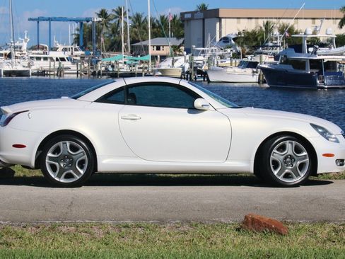 Used 2006 Lexus SC 430 Convertible image 7