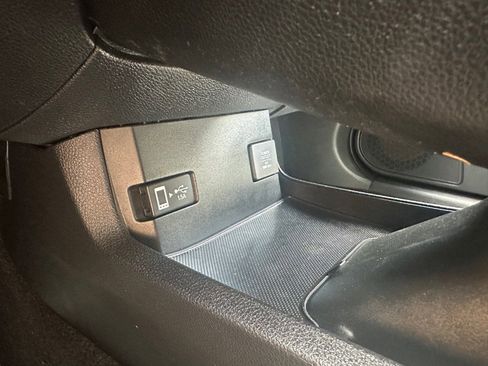 Used 2017 Honda Civic EX-T image 28