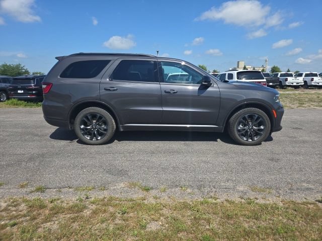Used 2023 Dodge Durango GT AWD/4WD image 1