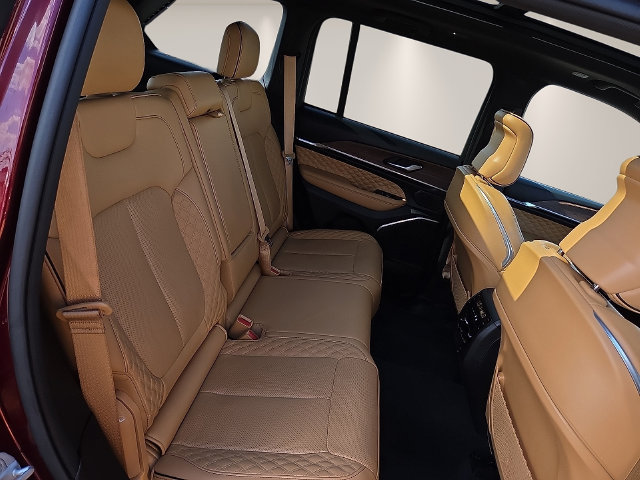 Used 2023 Jeep Grand Cherokee Summit w/ Adv Protech Group IV RWD image 15