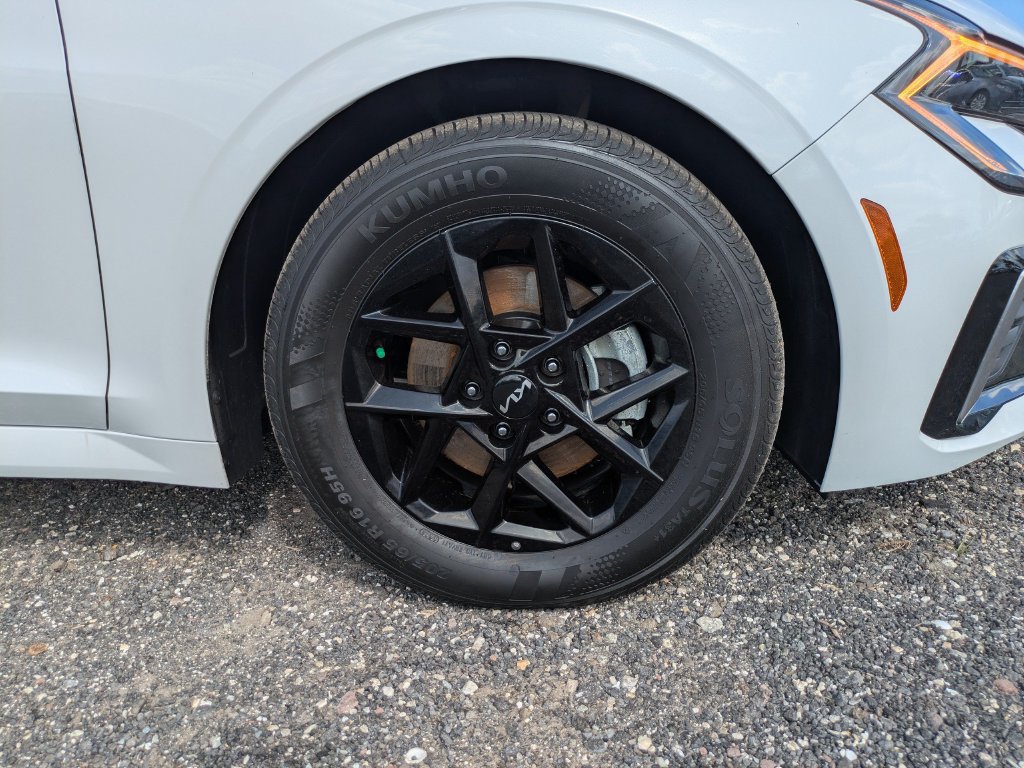New 2026 Kia K5 LXS FWD image 10