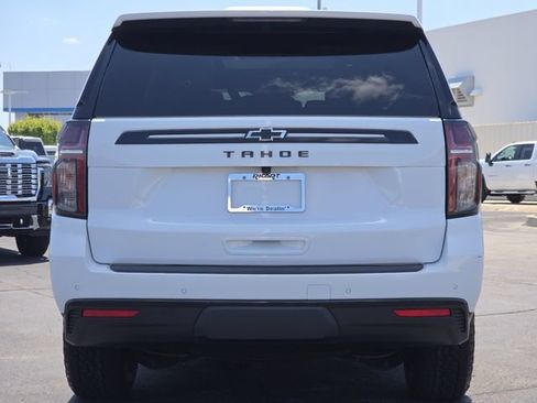 Used 2023 Chevrolet Tahoe Z71 w/ Luxury Package AWD/4WD image 17