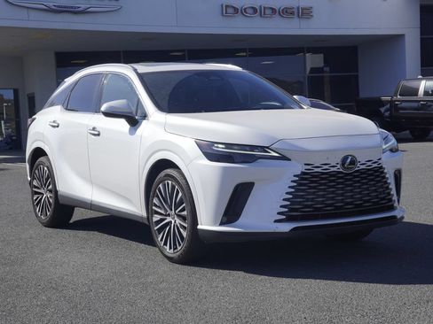 Used 2023 Lexus RX 350 Premium Plus w/ Cold Area Package FWD image 2