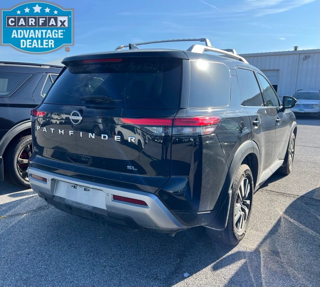 Used 2023 Nissan Pathfinder SL FWD image 6