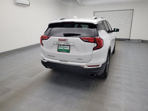 Used 2019 GMC Terrain SLT w/ Preferred Package image 7