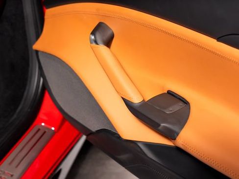 Certified 2018 Ferrari 488 GTB RWD image 63