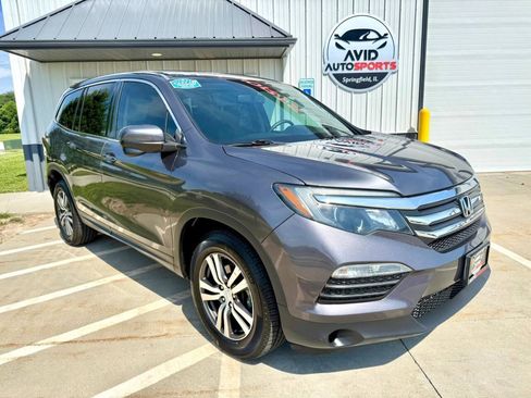 Used 2017 Honda Pilot EX-L image 2