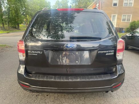 Used 2017 Subaru Forester 2.5i w/ Alloy Wheel Package AWD/4WD image 5