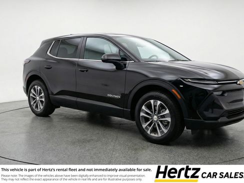 Used 2025 Chevrolet Equinox LT image 1