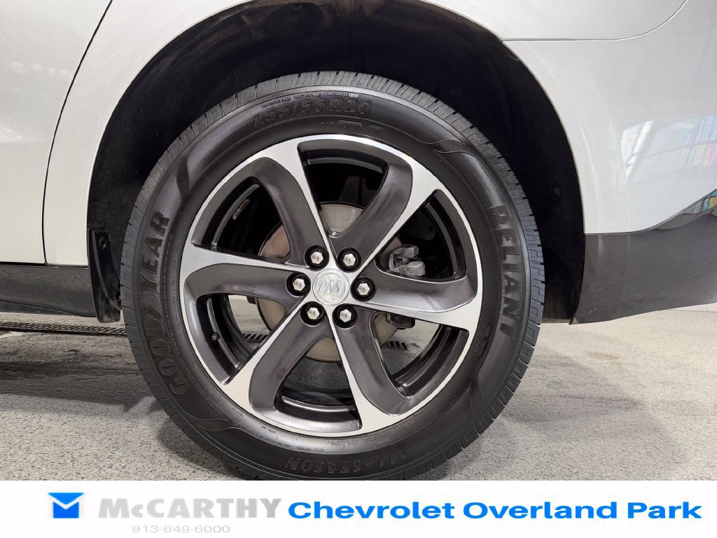 Used 2021 Buick Enclave Essence w/ Sport Touring Edition FWD image 35