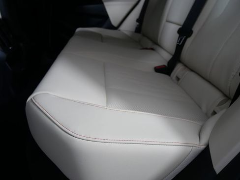 Used 2025 BMW X3 xDrive30i w/ Premium Package image 14