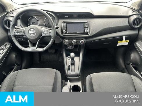 Certified 2025 Nissan Kicks Play S FWD image 3