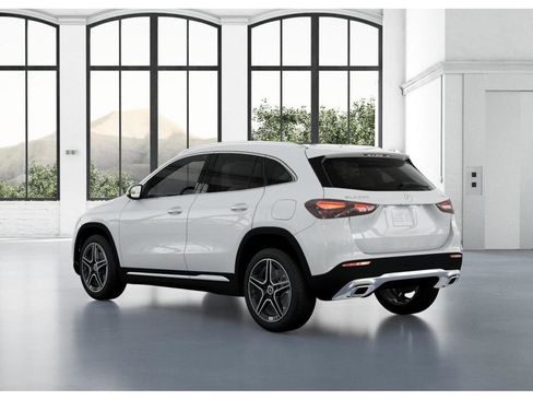 New 2026 Mercedes-Benz GLA 250 4MATIC image 29