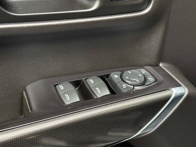 Used 2020 GMC Sierra 1500 AT4 w/ AT4 Premium Package AWD/4WD image 17