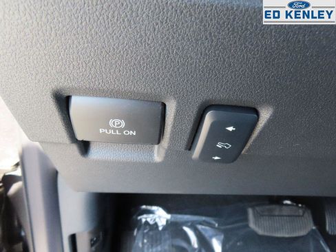 New 2025 Ford F350 Platinum w/ FX4 Off-Road Package image 27