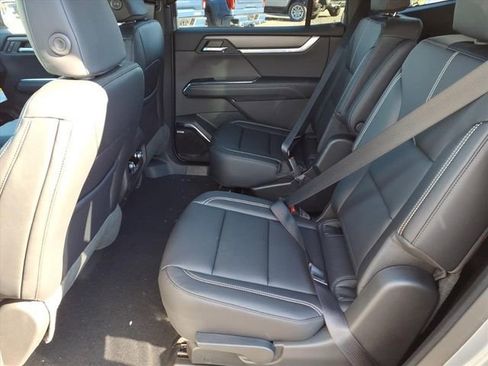 New 2026 GMC Acadia Elevation w/ Black Edition image 18