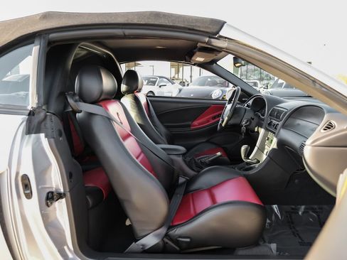 Used 2003 Ford Mustang Cobra image 30