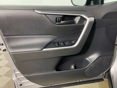 Certified 2025 Toyota RAV4 LE AWD/4WD image 20