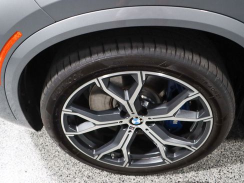 Used 2024 BMW X5 M60i image 11