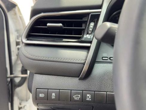 Used 2021 Toyota Camry SE FWD image 22