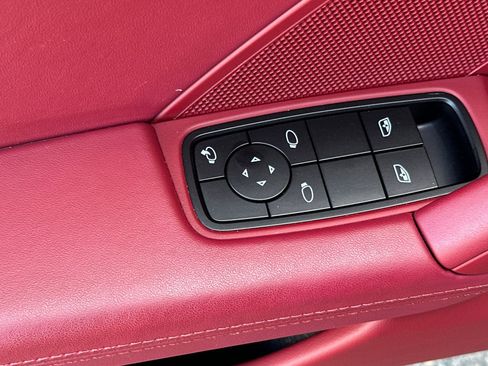 Certified 2024 Porsche 911 Carrera 4S AWD/4WD image 13