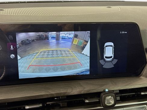 Certified 2024 Kia Telluride EX X-Line image 17