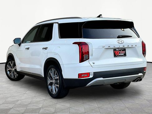 Used 2022 Hyundai Palisade SEL w/ Premium Package FWD image 4