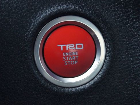 Used 2022 Toyota Tundra SR5 w/ TRD Off-Road Premium Package AWD/4WD image 9