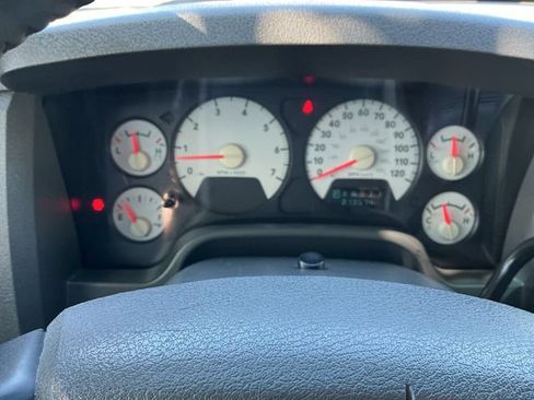 Used 2006 Dodge Ram 1500 Truck Laramie RWD image 13