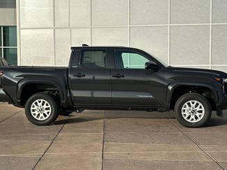 New 2026 Toyota Tacoma SR5 video 3