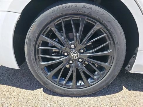 Used 2022 Toyota Camry SE w/ Convenience Package FWD image 35
