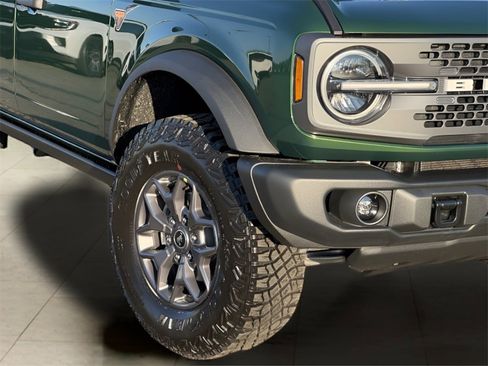 New 2025 Ford Bronco Badlands image 45