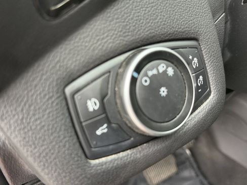 Used 2018 Ford Escape SEL AWD/4WD image 20