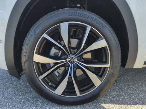 New 2026 Volkswagen Atlas SEL Premium R-Line image 47