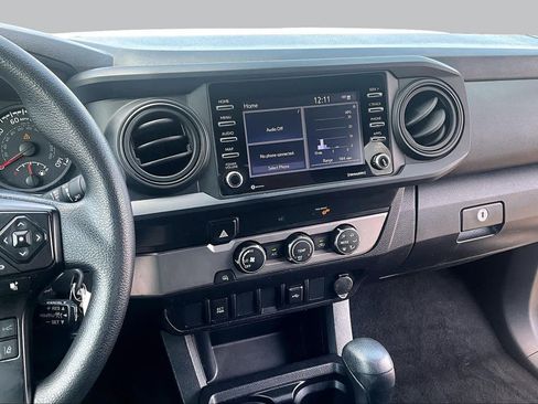 Used 2022 Toyota Tacoma SR RWD image 7