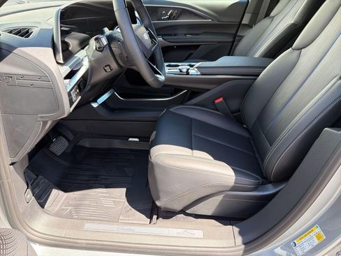 New 2026 Cadillac Lyriq Sport w/ LPO, Floor Liner Package RWD image 5