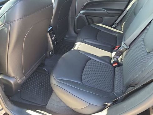 New 2026 Jeep Compass Latitude image 23